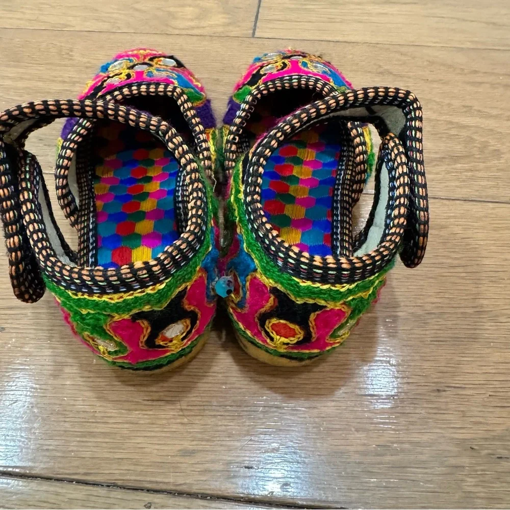Colorful Embroidered Sandals for baby toddler size 6-7